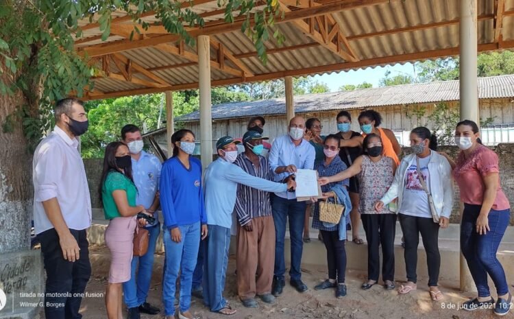  Feirantes de Pimenteiras do Oeste são atendidos pelo deputado Ismael Crispin