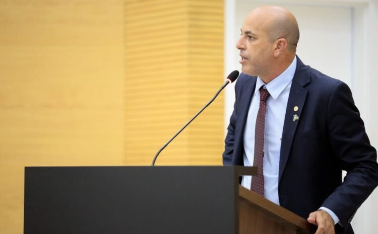  AGORA É LEI: PL de autoria do deputado Ismael Crispin que reconhece necessidade do porte de armas de fogo para atiradores desportivos e caçadores é sancionado