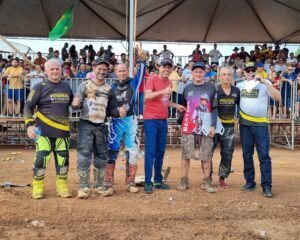 São Miguel do Guaporé: Ismael Crispin impulsiona esporte e economia com apoio a 6ª etapa do Campeonato Estadual de Motocross 2023