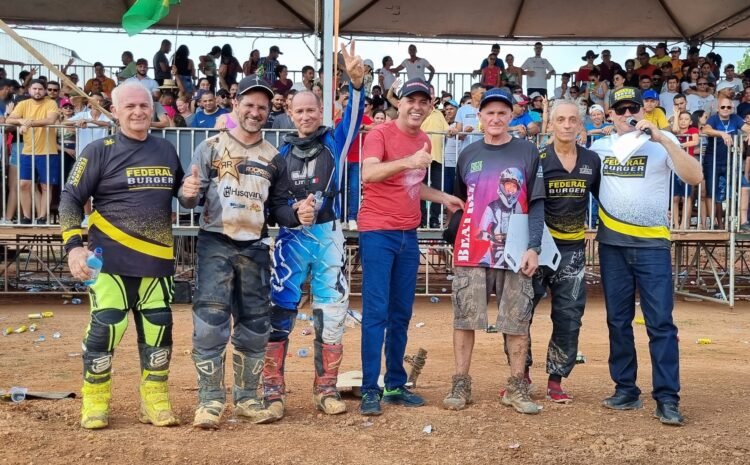  São Miguel do Guaporé: Ismael Crispin impulsiona esporte e economia com apoio a 6ª etapa do Campeonato Estadual de Motocross 2023