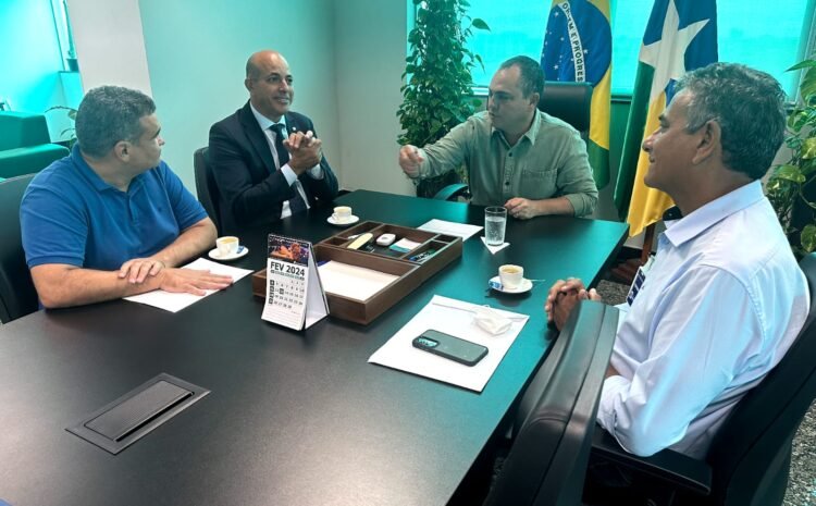  Ismael Crispin discute fomento do setor produtivo com o vice-governador e o presidente da Faperon