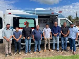 Ismael Crispin transforma compromisso em ação e entrega ambulância à população de Corumbiara