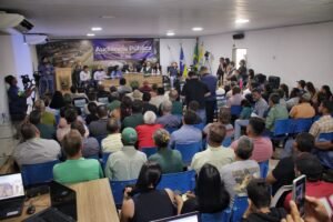 Ismael Crispin lidera audiência de mais de cinco horas em Nova Mamoré e reforça urgência na revisão do zoneamento de Rondônia