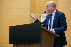 Ismael Crispin apresenta projeto que regulamenta redução da Reserva Legal de 80% para 50% em Rondônia
