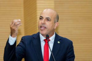 Ismael Crispin defende reconhecimento do tempo de serviço dos servidores do Legislativo na pandemia da COVID-19